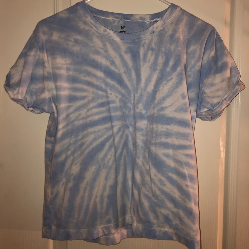 blue and white tye dye shirt
